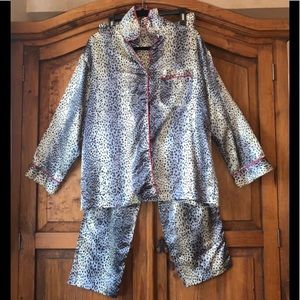 Liz Banks Intimates Lounging pajamas XL